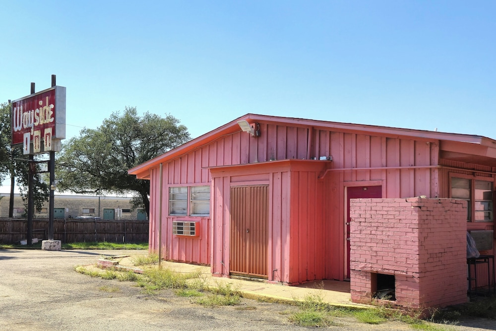 Way Side Inn by Hotel O Dallas near Fair Park Downtown