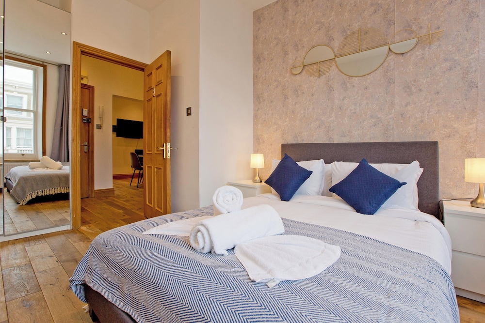 Imperial Earls Court Apartments