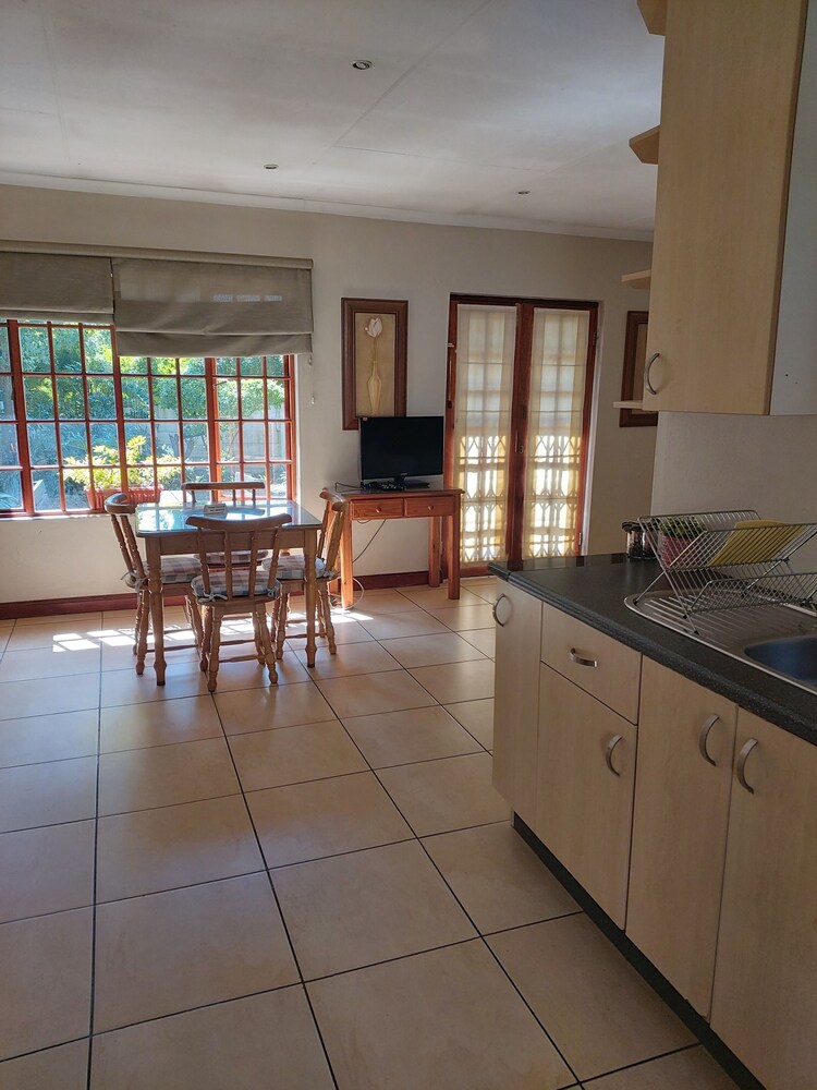 Strathavon Guest House view 2