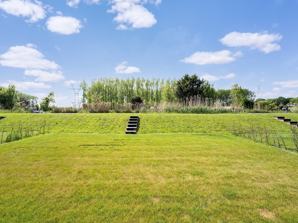 Holiday Home in Oud Ade Near Kaag Lakes