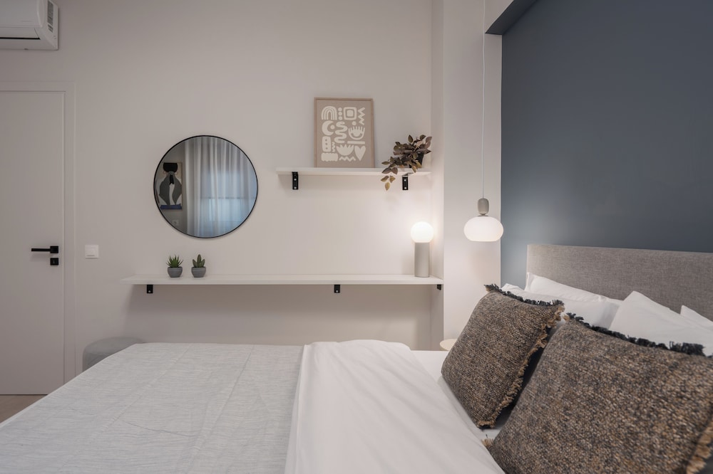 Aminandrou Boutique Apartments, Walk To Acropolis