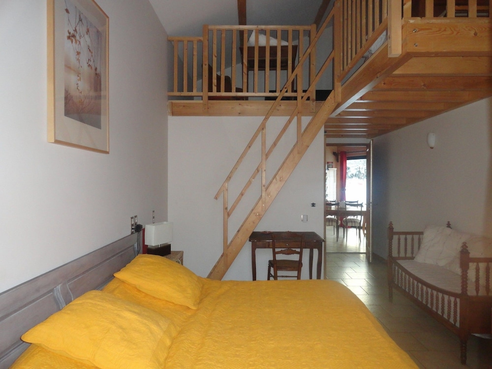 Le Grand Noyer view 3