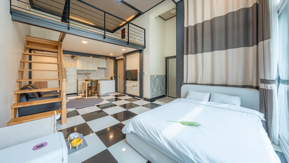 Gapyeong Chagall Spa Pension view 4