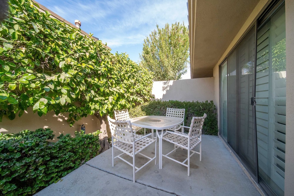 Luxury PGA West 3BR 2BA Condo