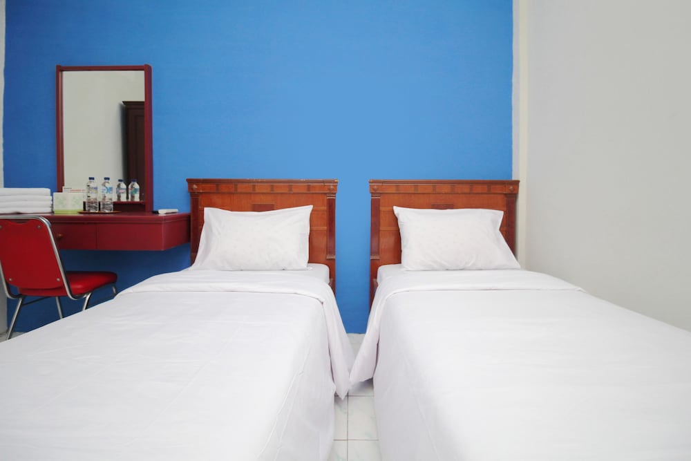 Serena Anggrek Hotel