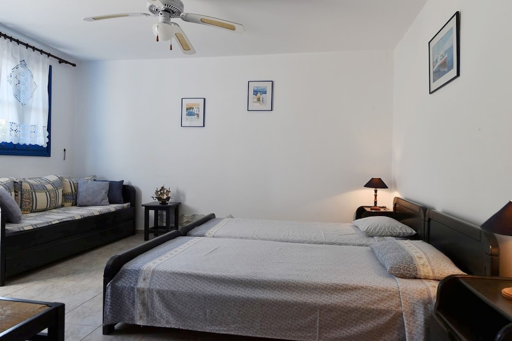 Villa Sophia Paros  Beachfront Sea View view 3