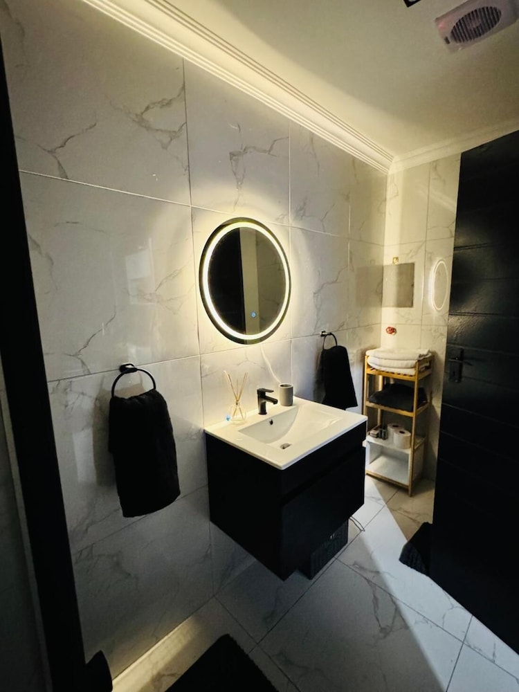 Villa Picasso Sandton - Executive