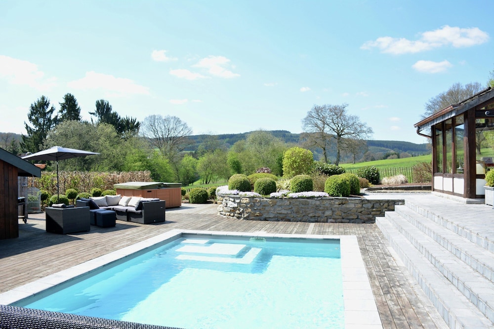 Farmhouse in Belgium Near Lake Coo & Jacuzzi