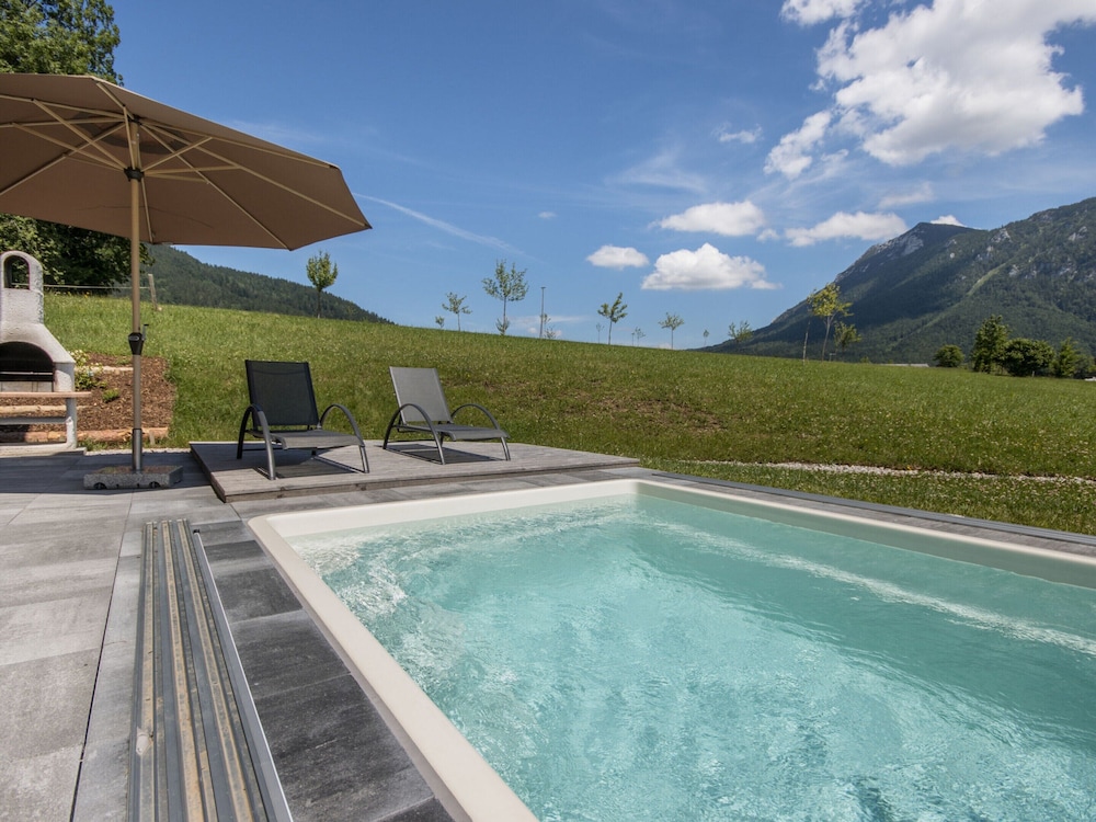Chalet Gamsknogel mit Privatem Pool und Whirlpool