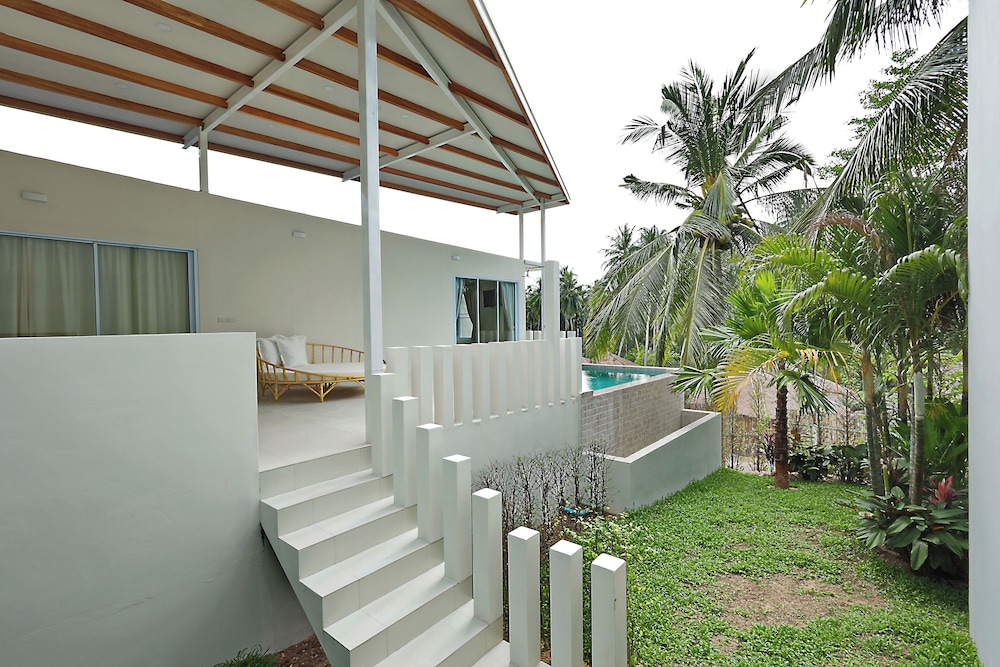 Dreamy Jungle Villa