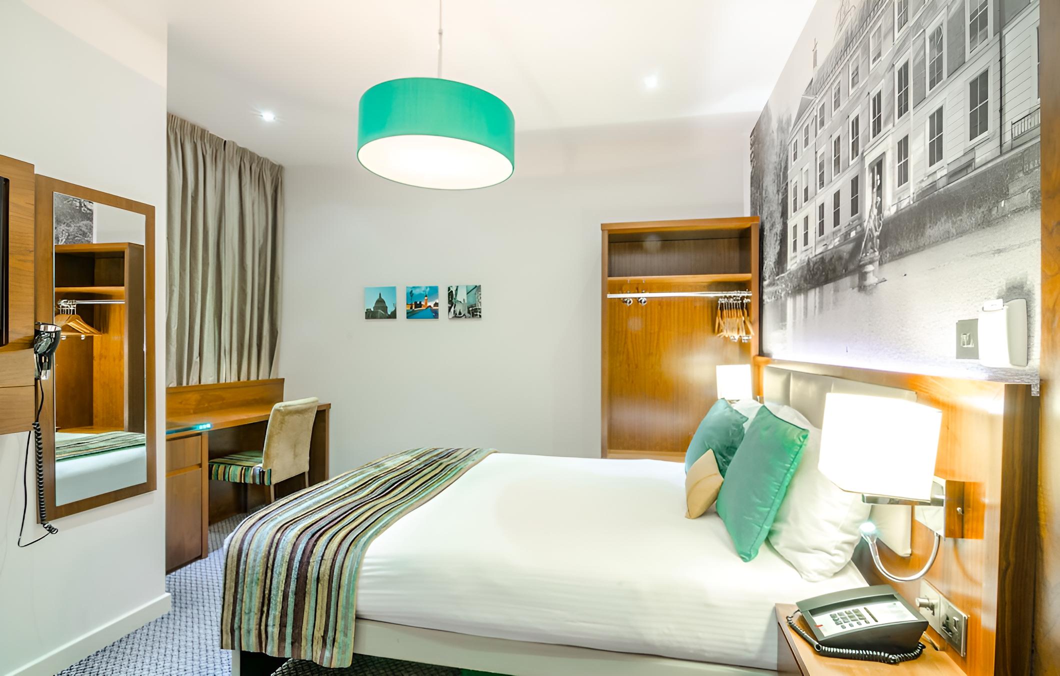 Seraphine Kensington Olympia Hotel