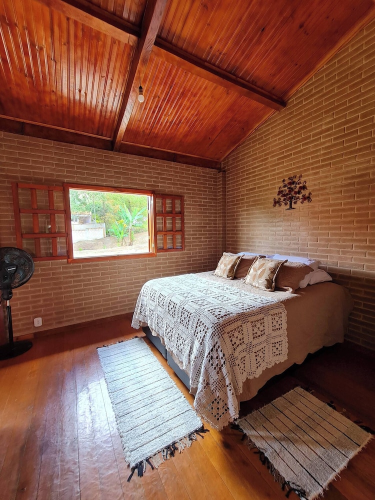 Hospedagem Casa Do Chapéu Caparaó - Cabana Lua
