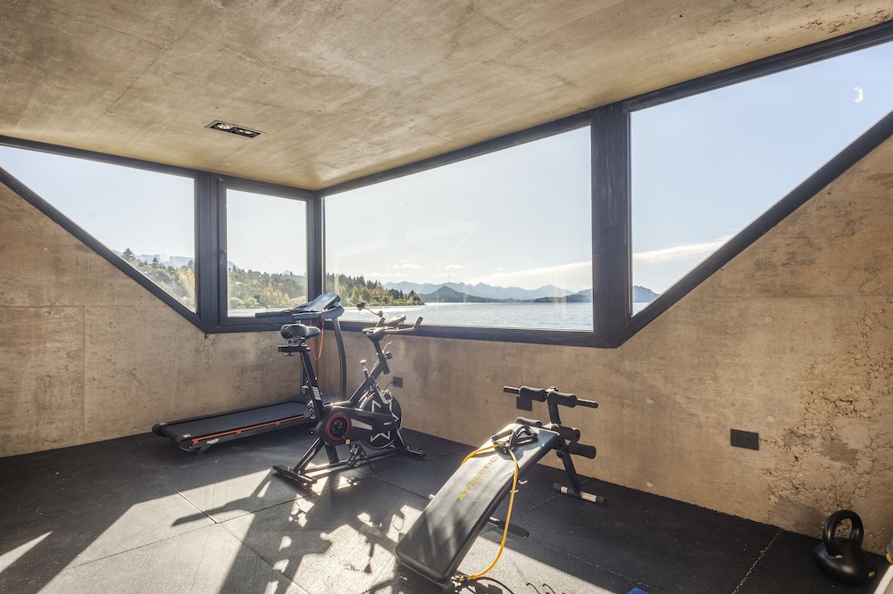 WaOne Lake Homes