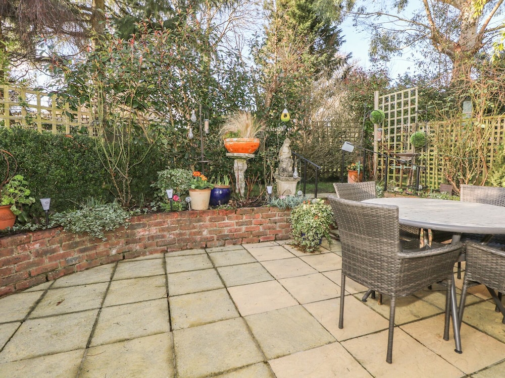 Woodend Annexe