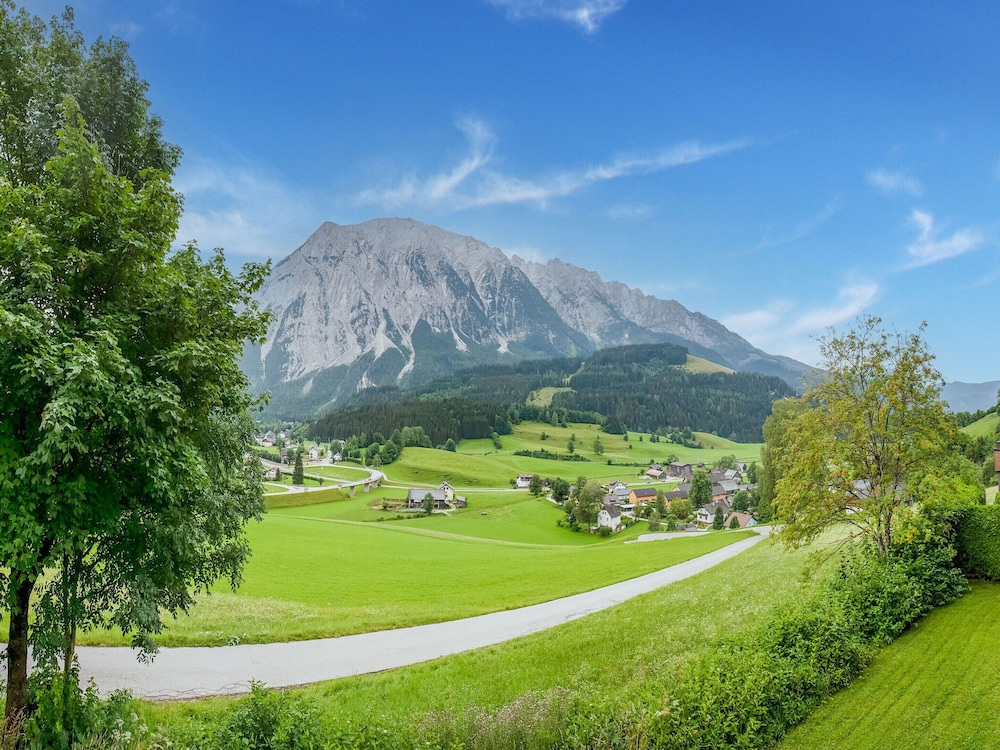 Apartment Tauplitz Near Ski Lift & Slopes