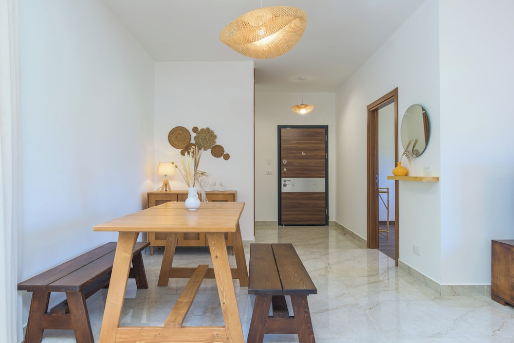 Glow Studios & Apartments in Batroun