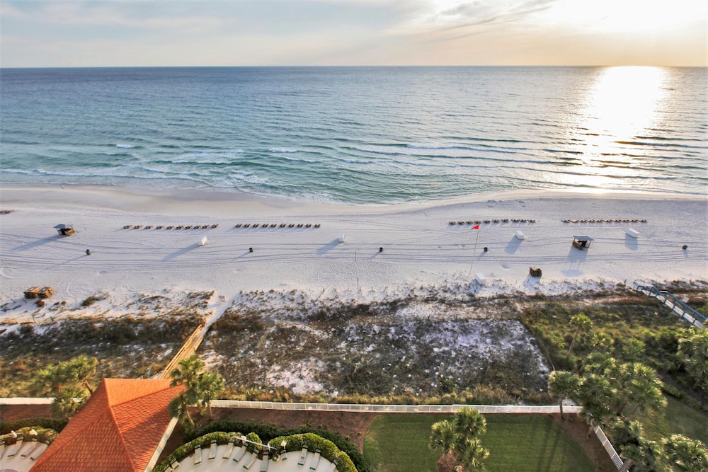 Coral Reef Beach Resort by Panhandle Getaways