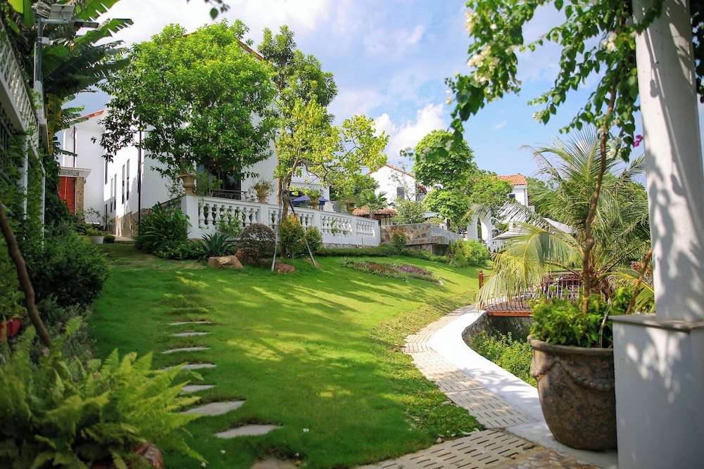 Time Villas