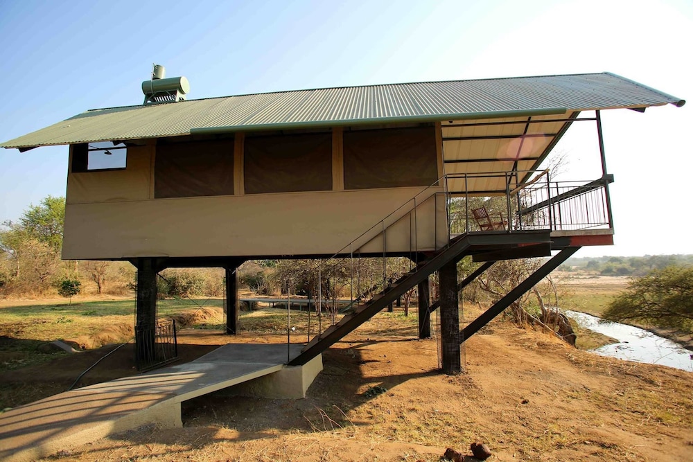 Kavinga Safari Camp view 4