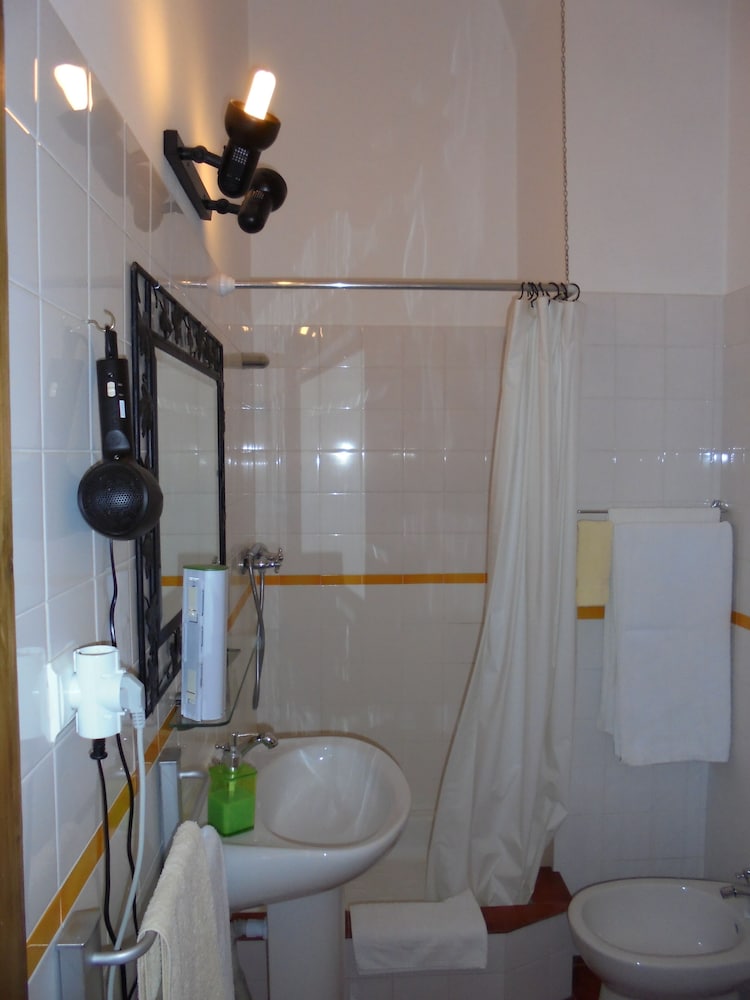 Photo 37