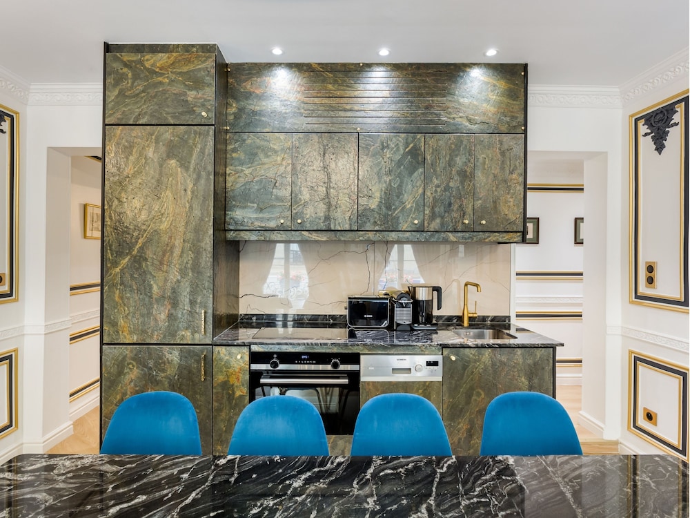 Merveil Luxury Suites - Ponthieu I-II