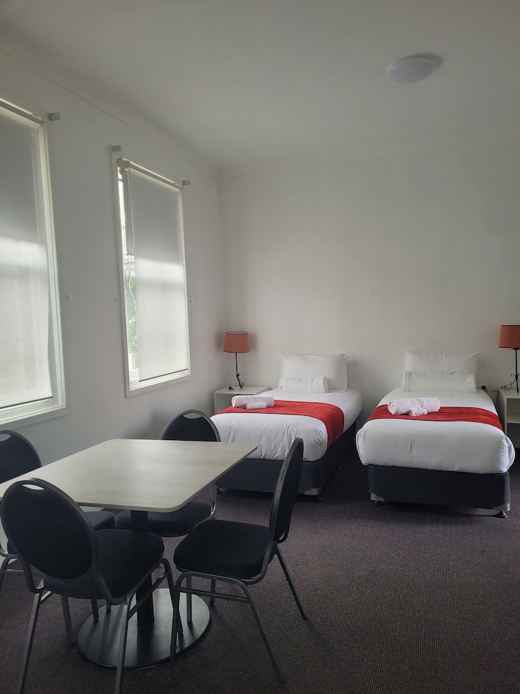 Seaton Arms Motor Inn