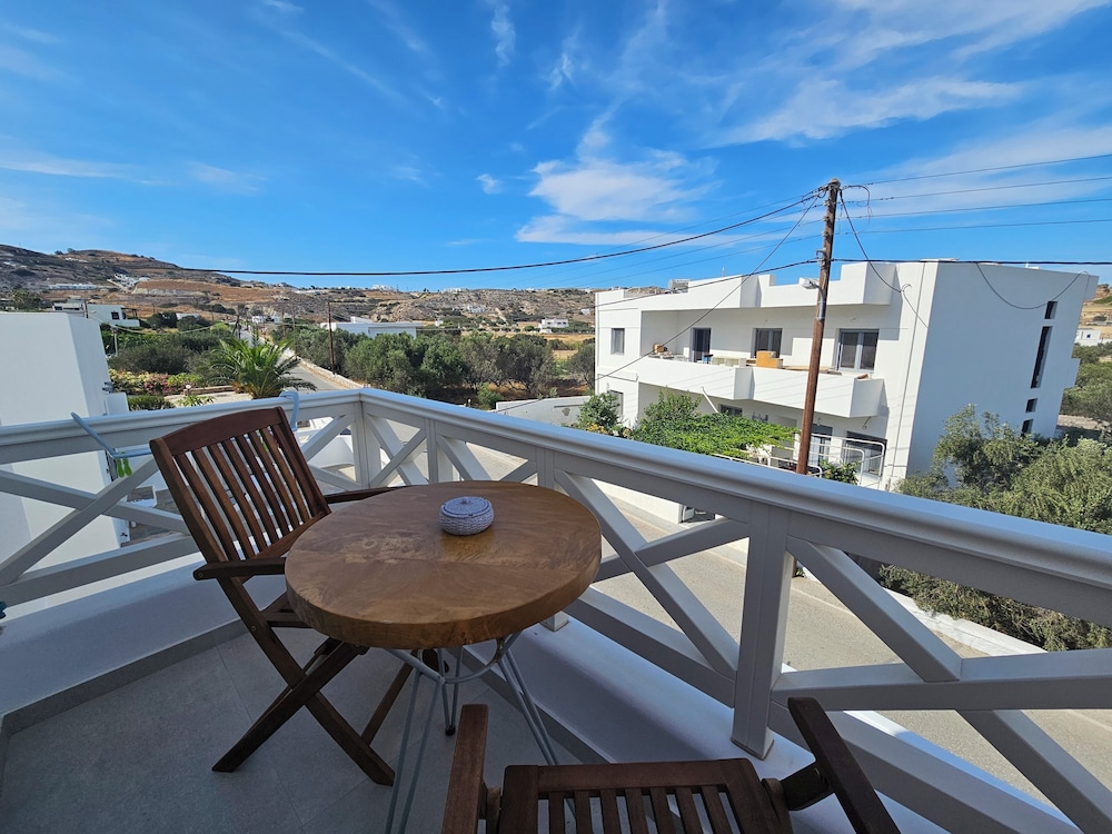 Aristotle Suites