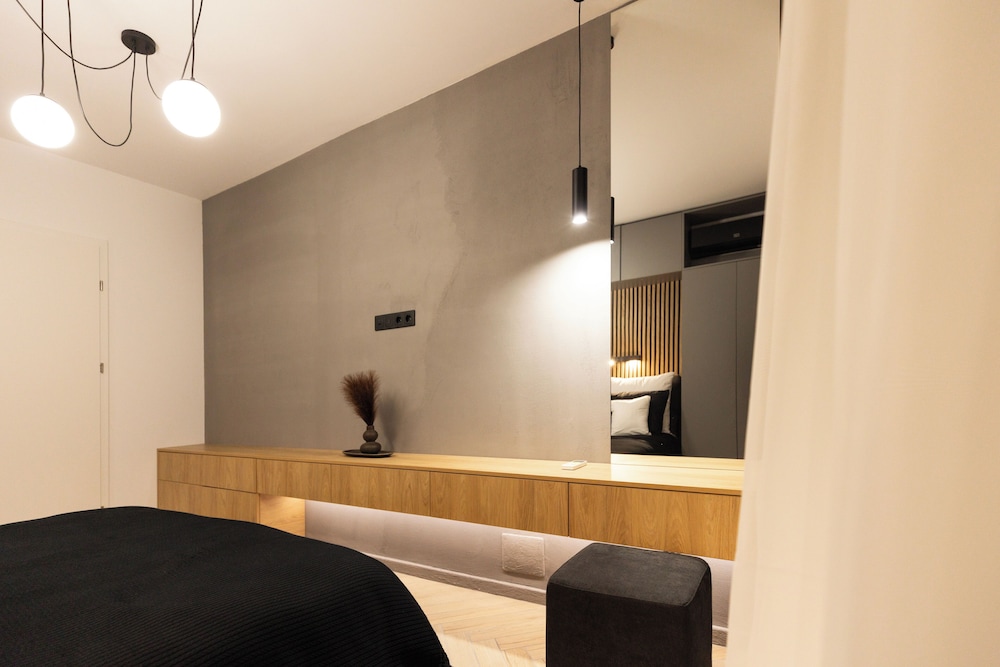 Royalton Suites