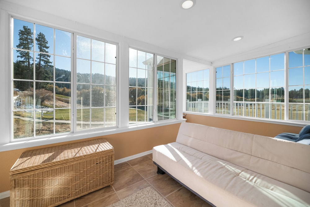 Moonridge Golf Escape