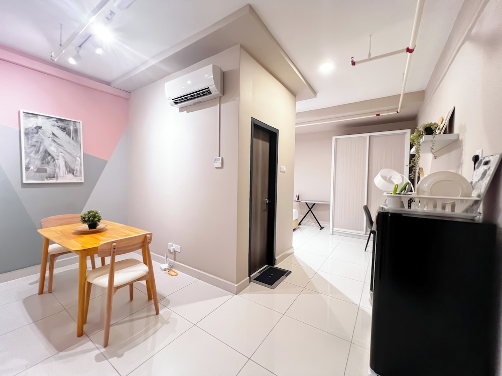 Edumetro by Manhattan Group