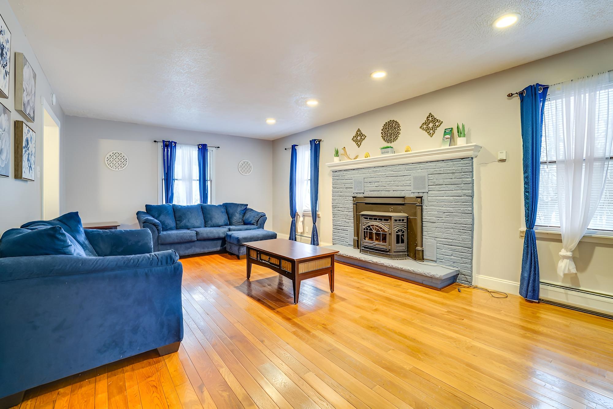 Coolbaugh Township Home w/ Game Room & Backyard! view 4