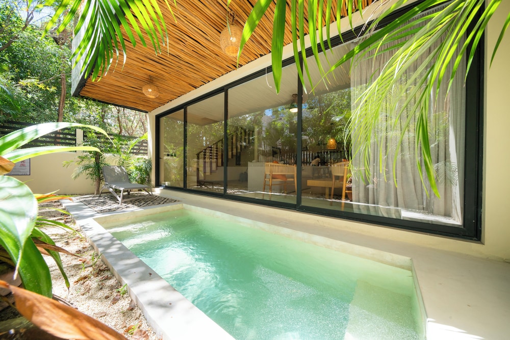 Cozy Apartment with Jungle View in Tulum