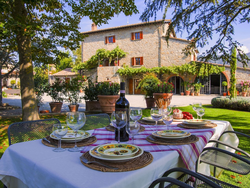 Cortona Vacations - Agriturismo Near Cortona With Swimming Pool - Property Image 29