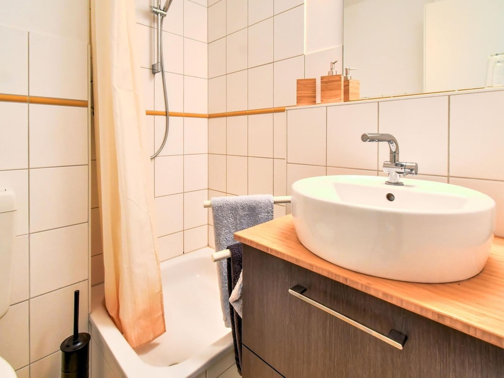 Apartment in Wiek auf Rgen With Forest