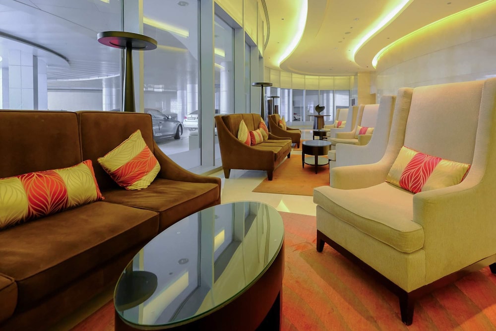 Grand Stay in This 1 Bedroom Flat That Sleeps 4