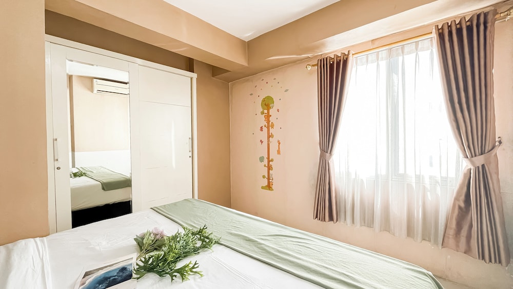 Good Deal And Homey 2Br Apartment Bassura City Near Mall
