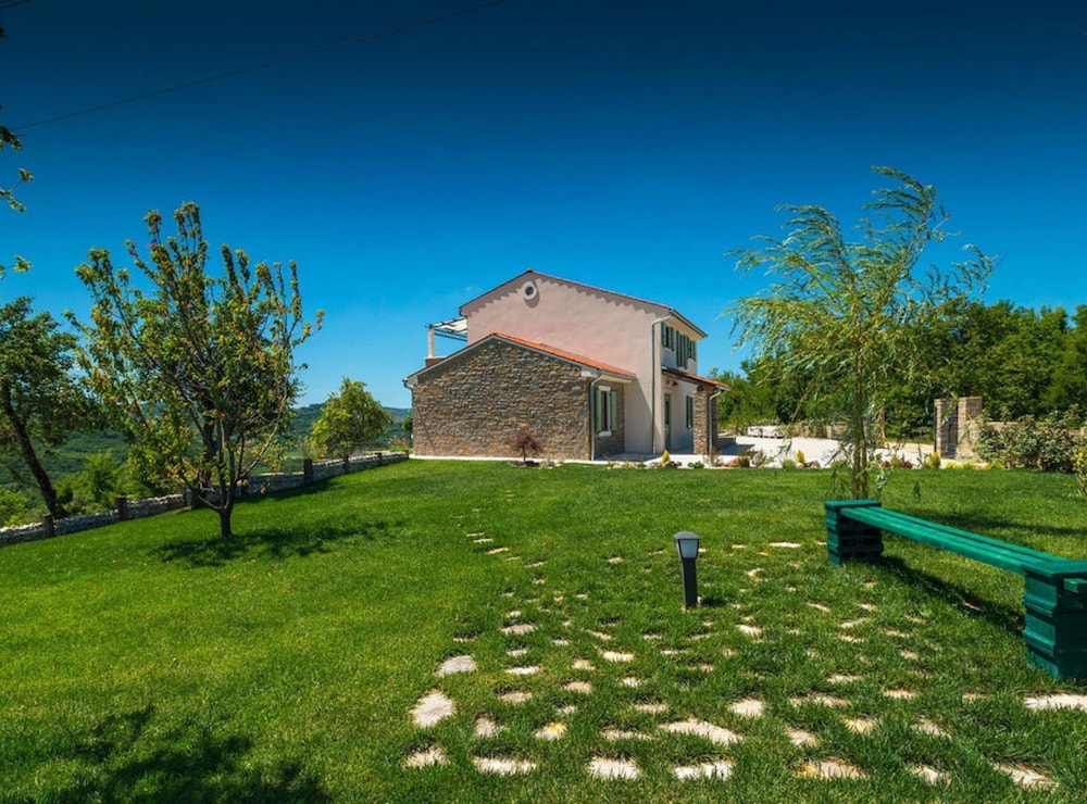 Authentic Villa Banić