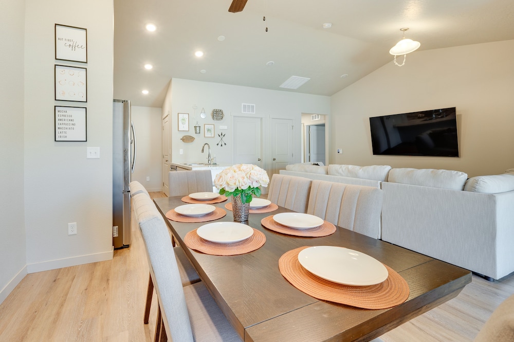 Nampa Vacation Rental w/ Fenced Yard: Near Boise! view 3
