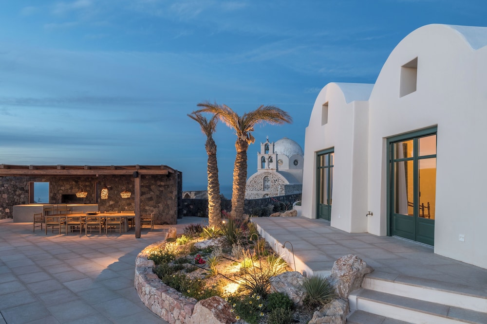 Patina Vivera Estate