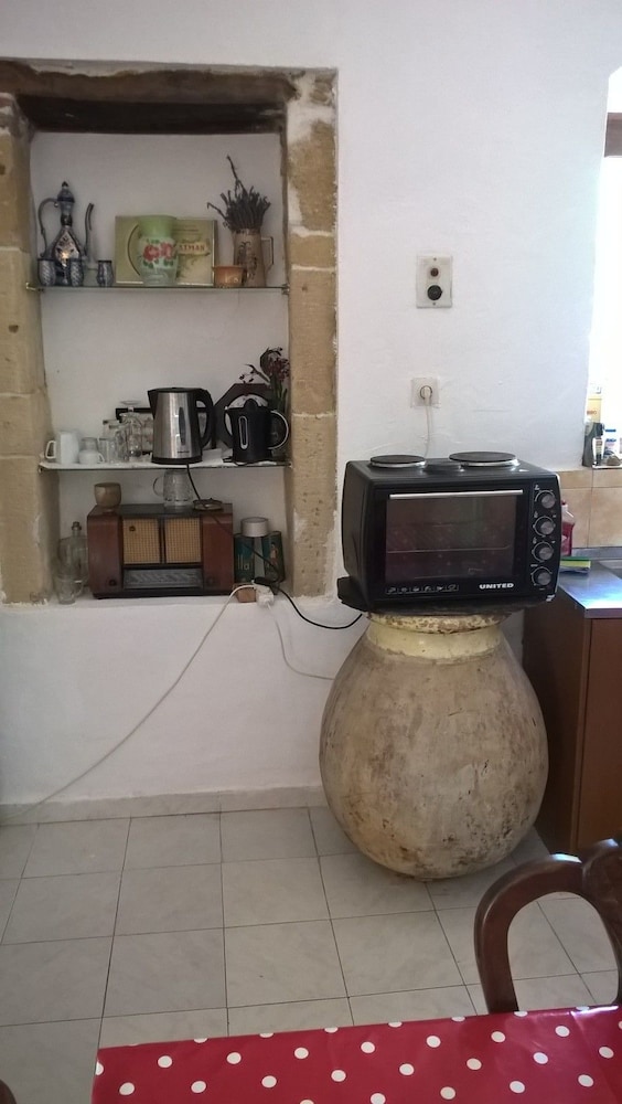 Falasarna Lardas House