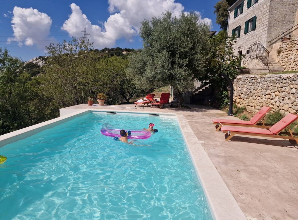 Stone House Bay View - Kaštel Lukšić