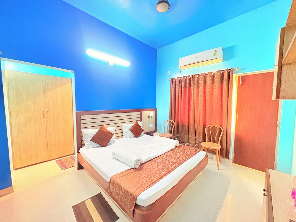 Swarna Villa puri Near Sea Beach