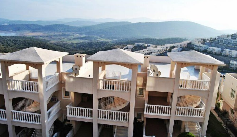 Flamingo Country Club 3 Bedroom Villa