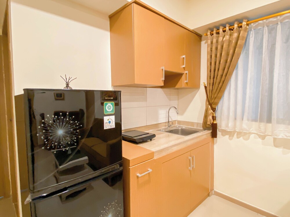 Comfort Living 2Br At Meikarta Apartment
