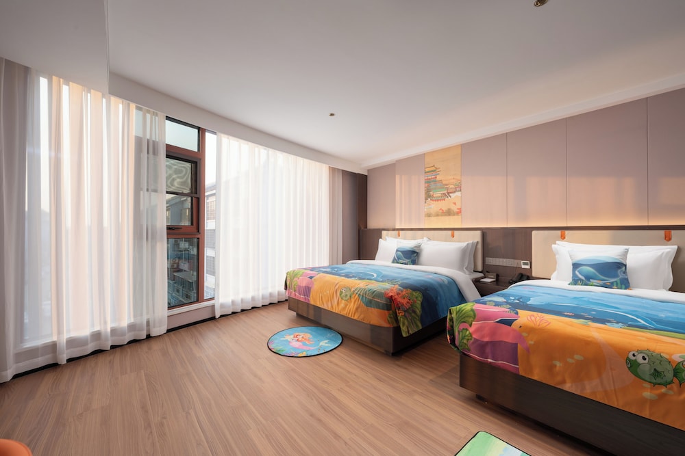 World Hotel Kaifeng Gulou Square Branch
