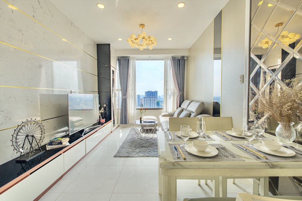Saigon Central Apart - Infinity Pool&Gym