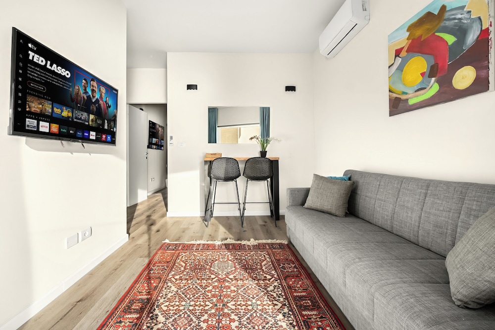Netanya Beach & Pool Stay by Sea N' Rent