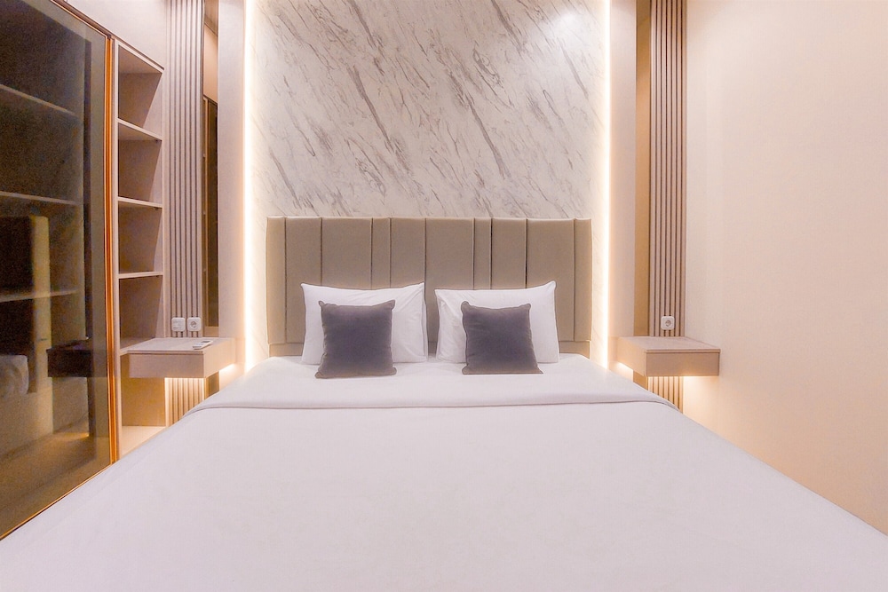 Modern Look And Comfy 1Br Apartment Branz Bsd City