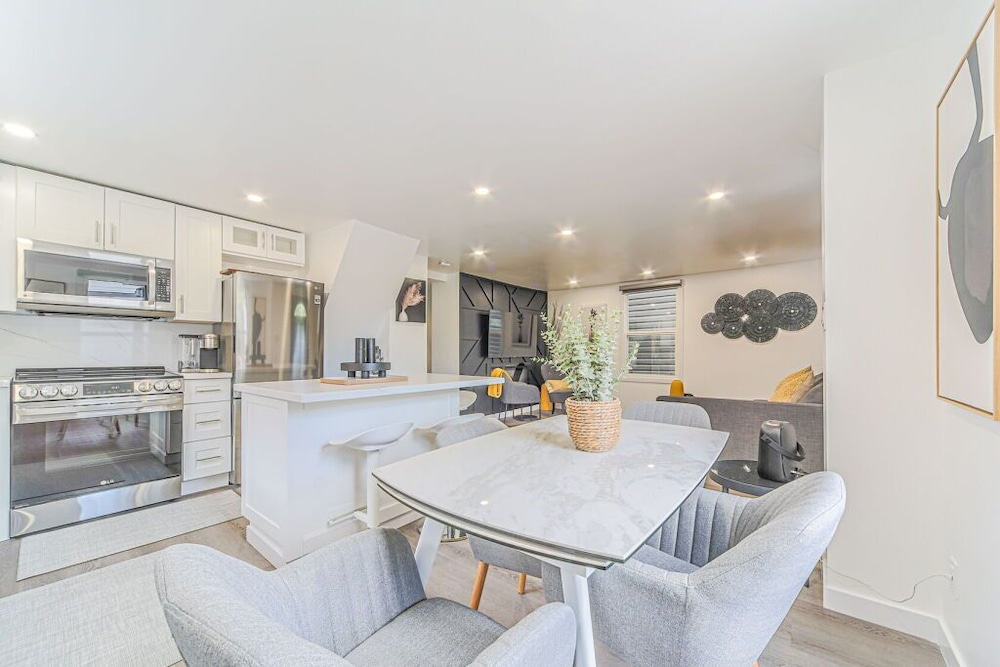 Niagara Vacation Home - Image 5