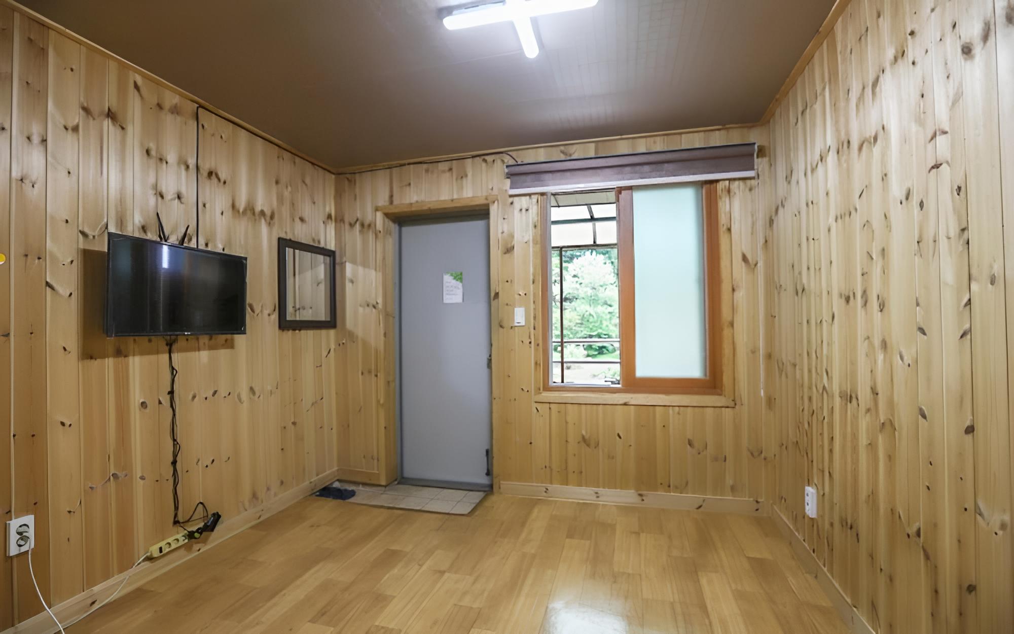 Cheongpyeonggyegok Bangju Pension view 3